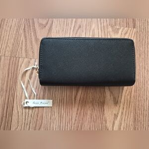 Love Trove Women's Black Wallet Purse   Brand new. New with tags.